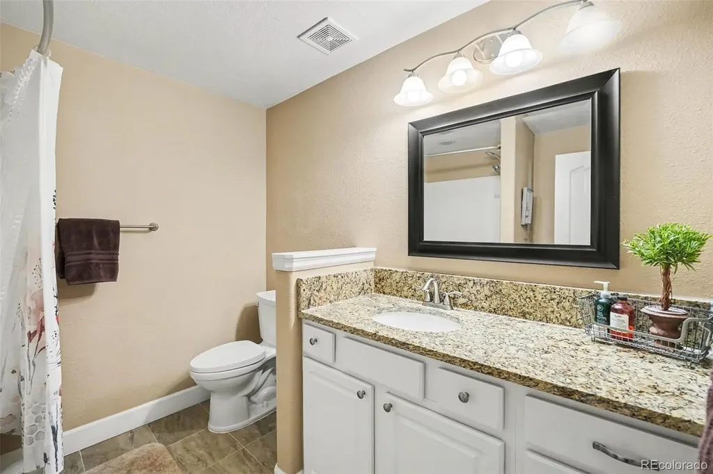 9462 Noble Way Arvada CO 80007
