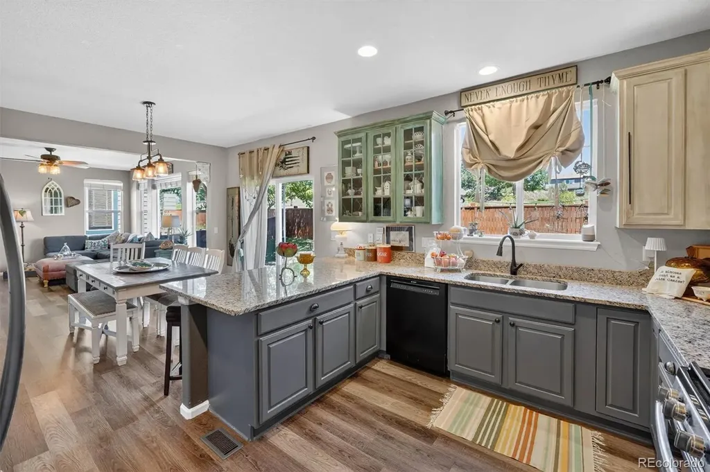 10434 Ouray Street Commerce City CO 80022