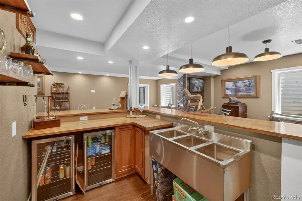 10434 Ouray Street Commerce City CO 80022