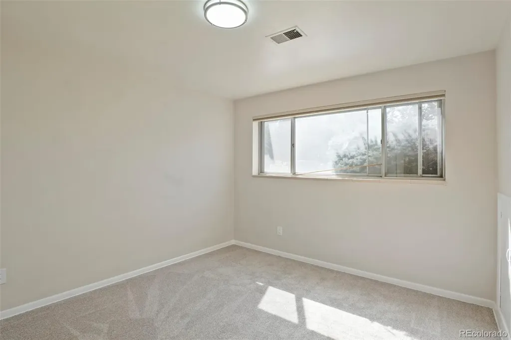 6689 S Delaware Street Littleton CO 80120