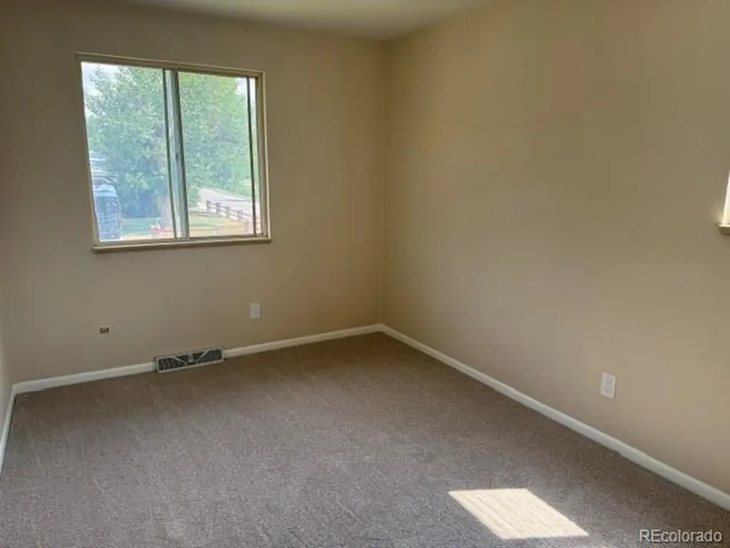 6689 S Delaware Street Littleton CO 80120