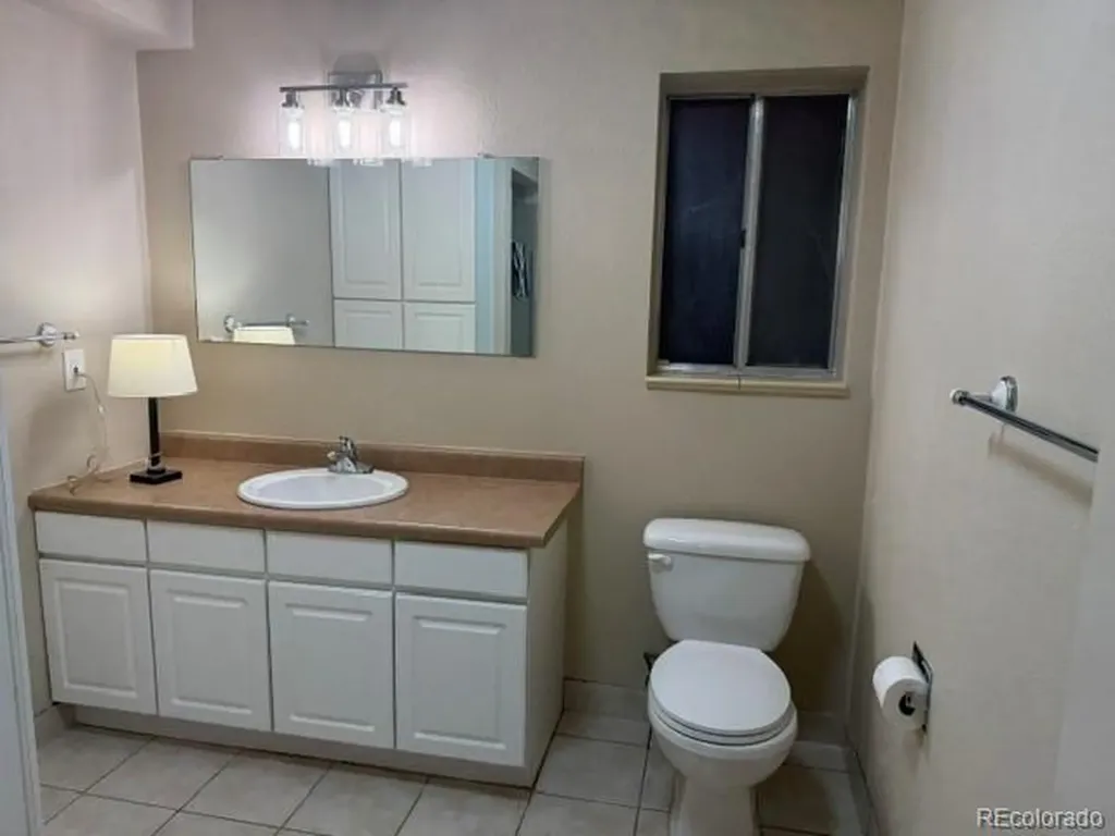 6689 S Delaware Street Littleton CO 80120