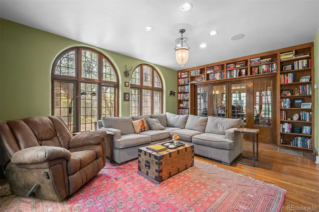 100 Gaylord Street Denver CO 80206