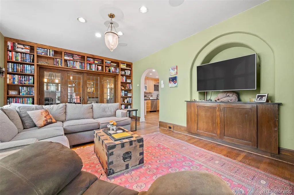 100 Gaylord Street Denver CO 80206