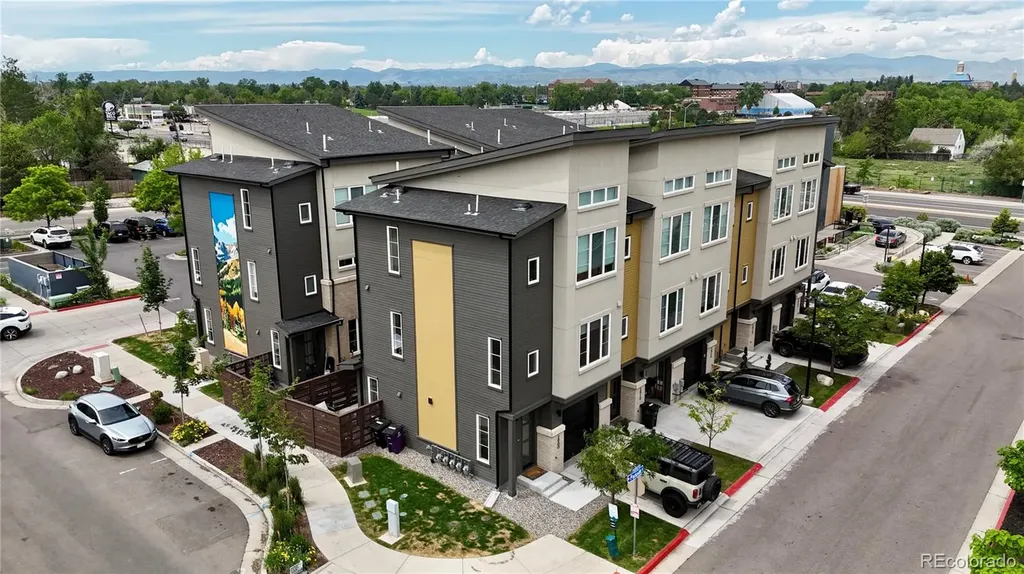 2900 W Parkside Place Denver CO 80221