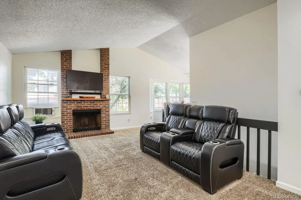 9204 W 94th Avenue Broomfield CO 80021
