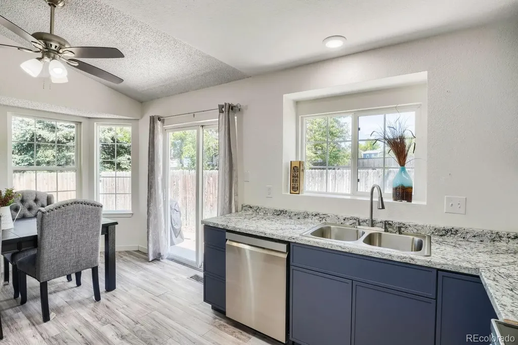 9204 W 94th Avenue Broomfield CO 80021