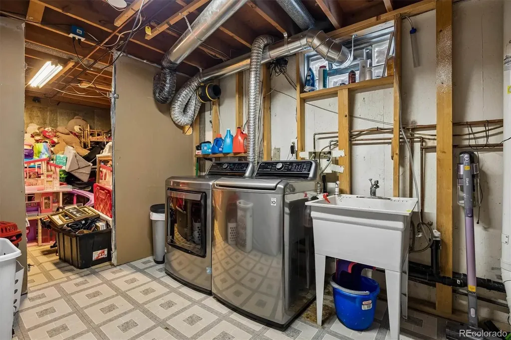 6759 W Louisiana Place Lakewood CO 80232