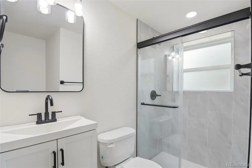 3227 S Hoyt Way Lakewood CO 80227
