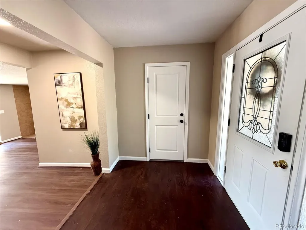 1208 Doyle Place Colorado Springs CO 80915