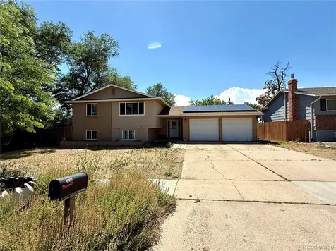 1208 Doyle Place Colorado Springs CO 80915