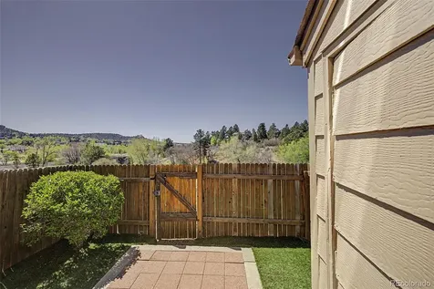 6618 Warbler Lane Colorado Springs CO 80919