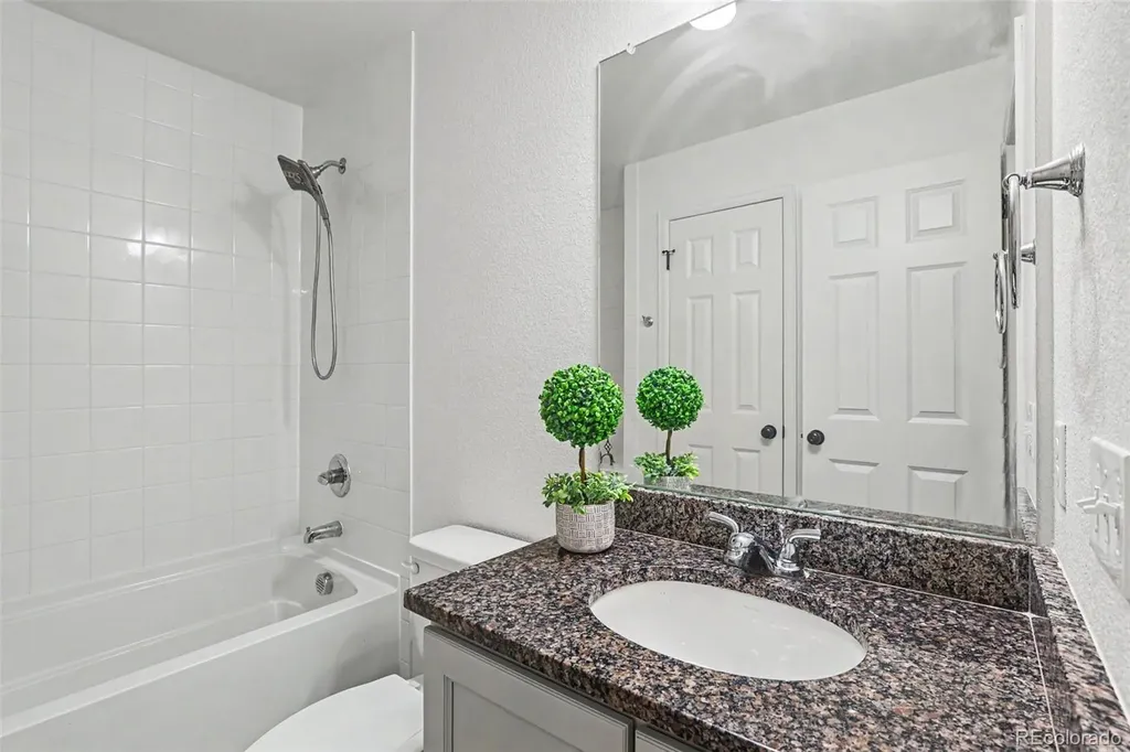 4403 N Picadilly Court Aurora CO 80019