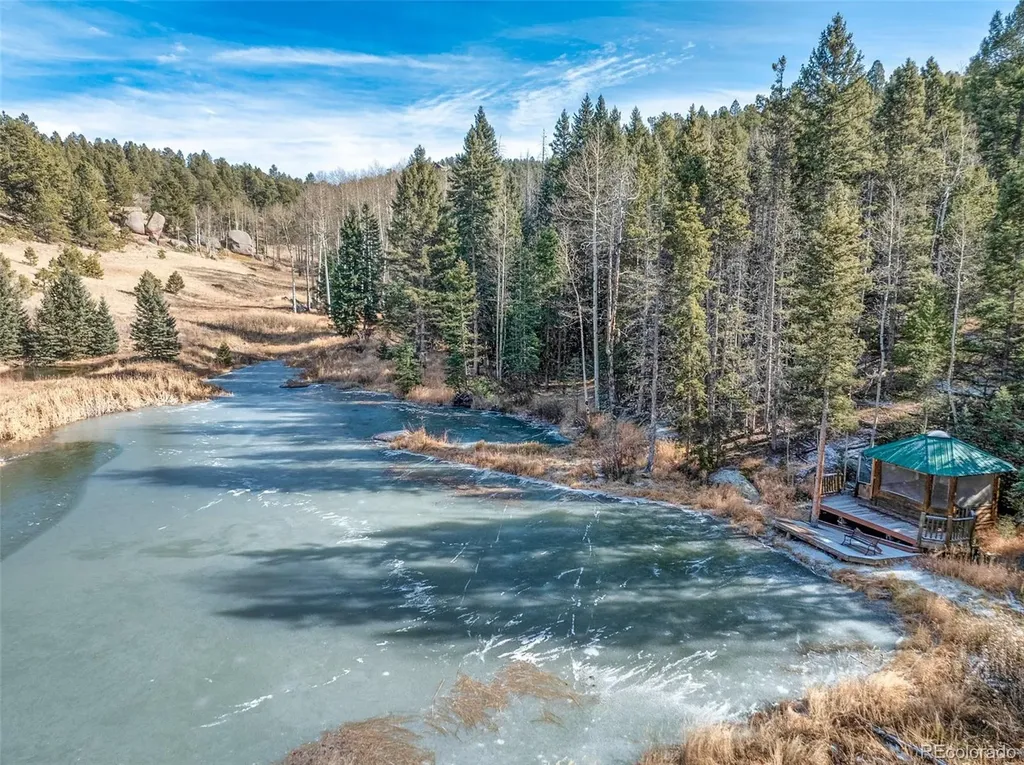 528 Mohawk Heights Florissant CO 80816