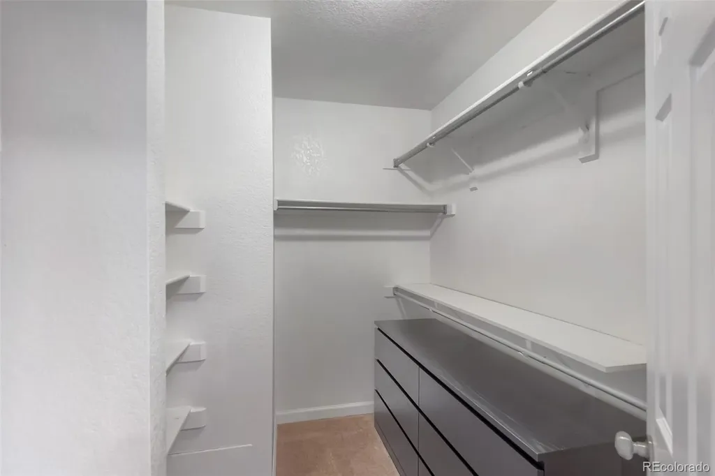 10273 E Peakview Avenue Englewood CO 80111