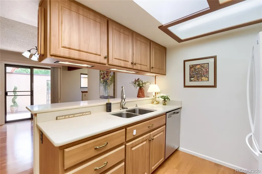 1457 S Salem Way Aurora CO 80012