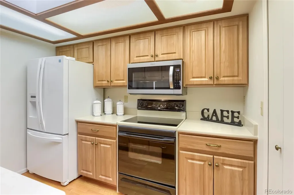 1457 S Salem Way Aurora CO 80012