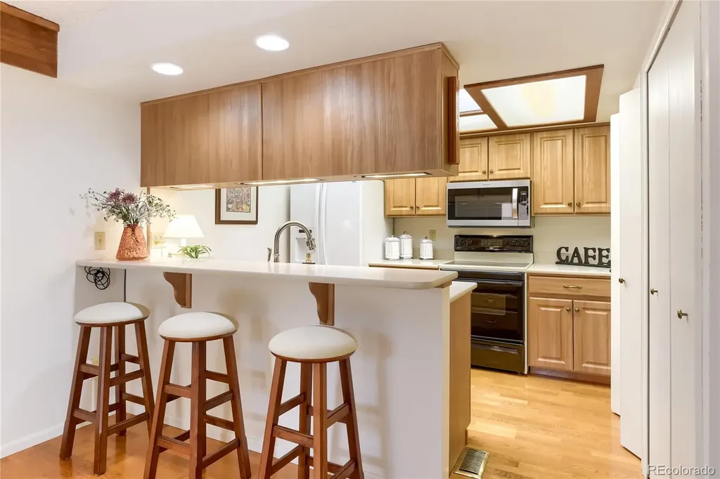 1457 S Salem Way Aurora CO 80012