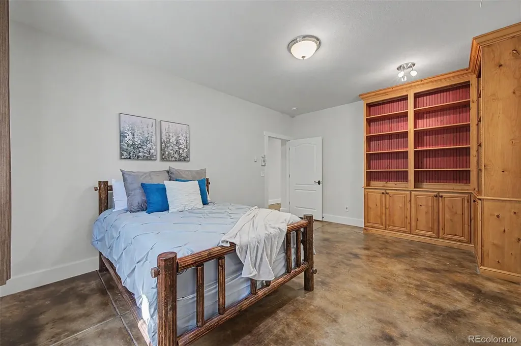 5 Sequoyah Road Colorado Springs CO 80906