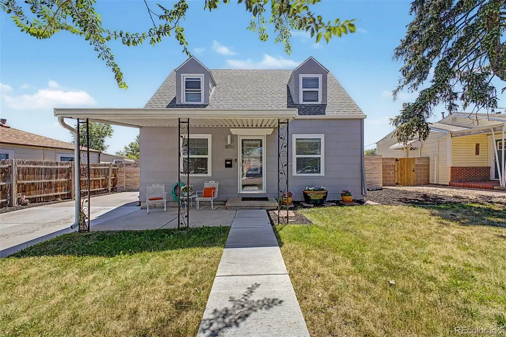 1870 W Beekman Place Denver CO 80221