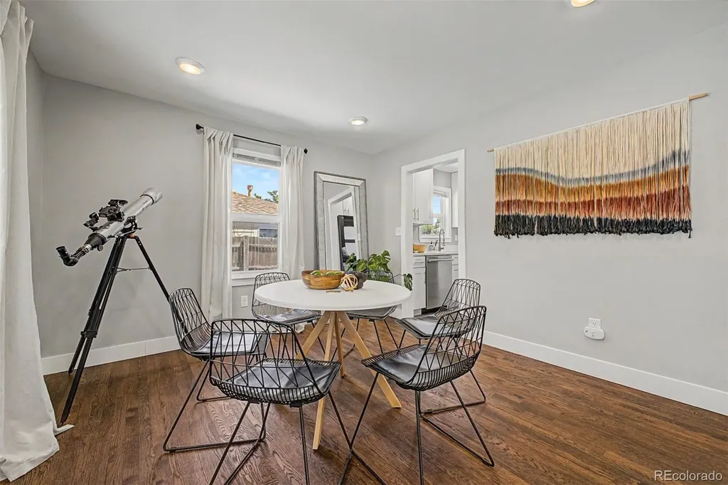 1870 W Beekman Place Denver CO 80221