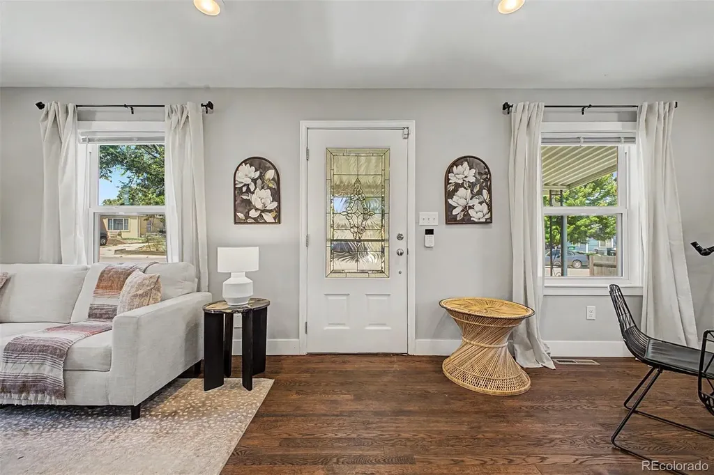 1870 W Beekman Place Denver CO 80221