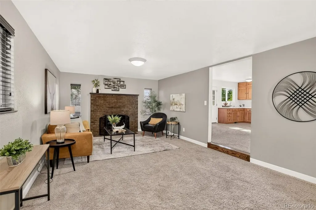 1705 Main Street Colorado Springs CO 80911