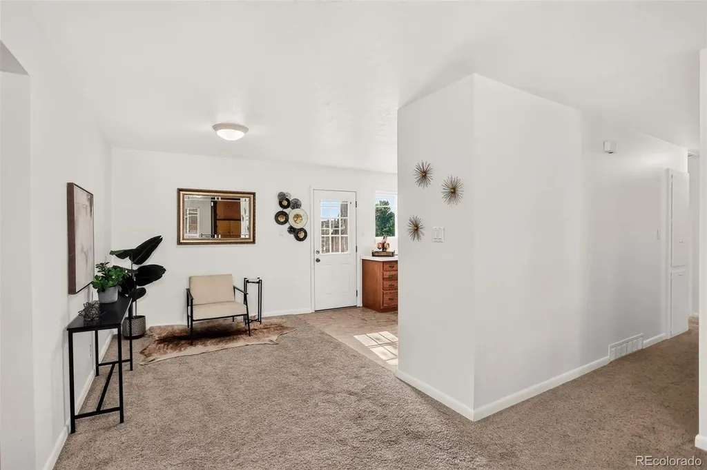 1705 Main Street Colorado Springs CO 80911