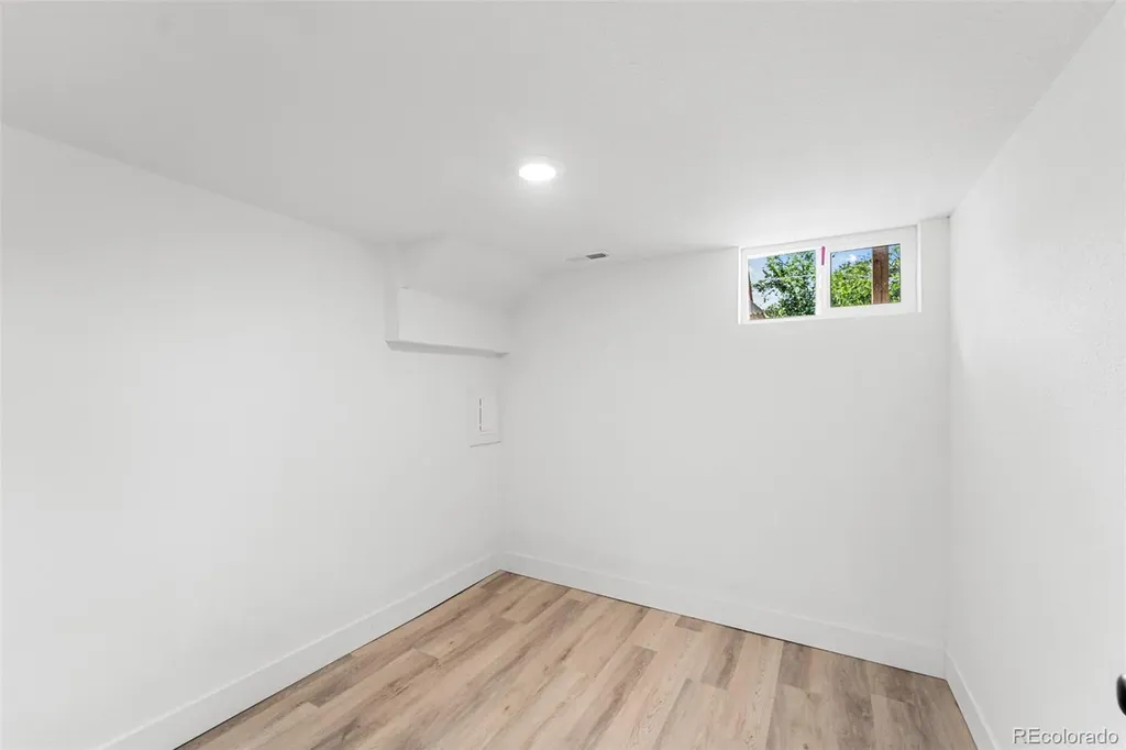 1337 Upham Street Denver CO 80214