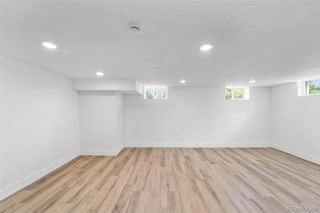 1337 Upham Street Denver CO 80214