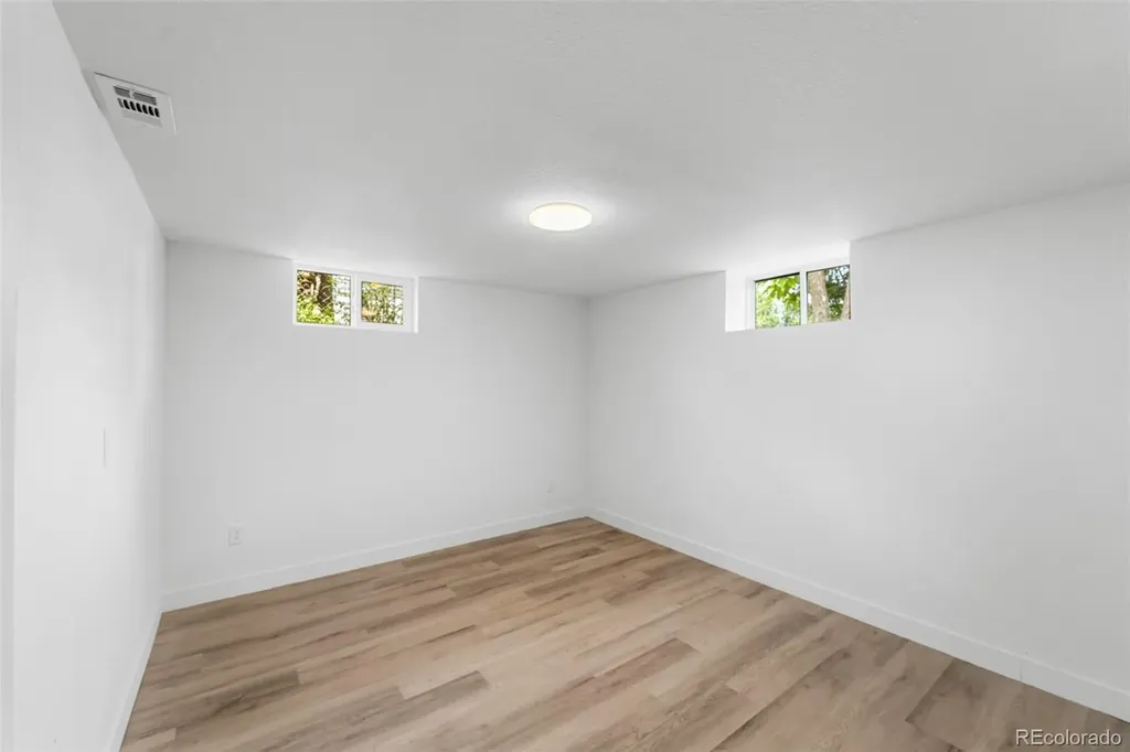 1337 Upham Street Denver CO 80214