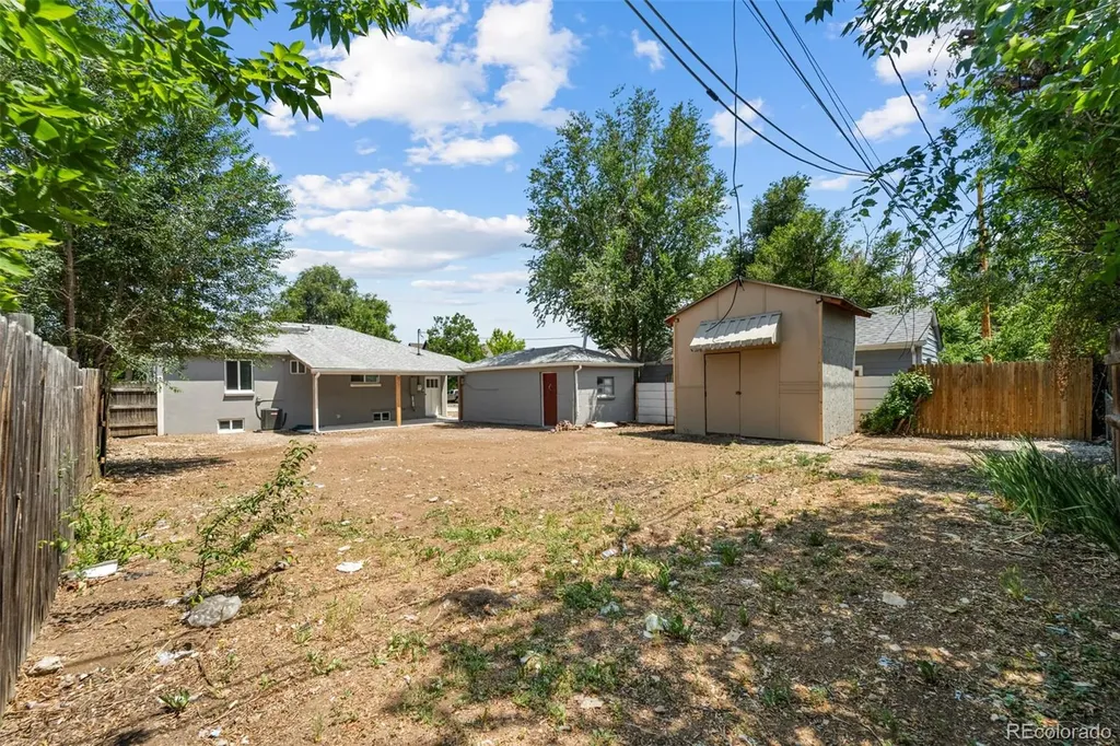 1337 Upham Street Denver CO 80214