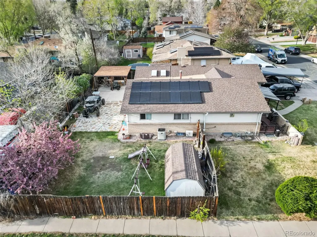 1093 S Holland Street Lakewood CO 80226