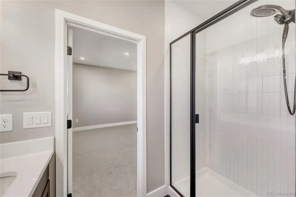 15514 W Washburn Avenue Lakewood CO 80228