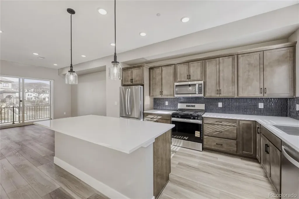 15514 W Washburn Avenue Lakewood CO 80228