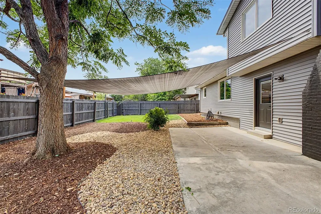 2823 Humboldt Circle Longmont CO 80503