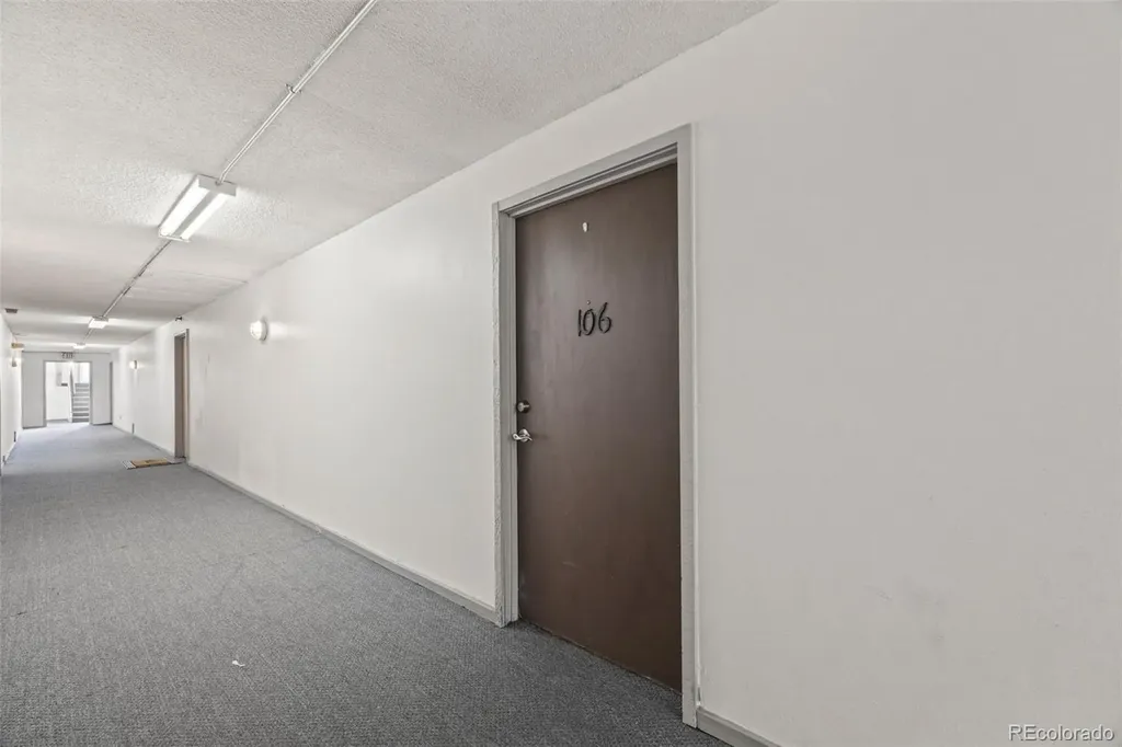 10211 Ura Lane Denver CO 80260