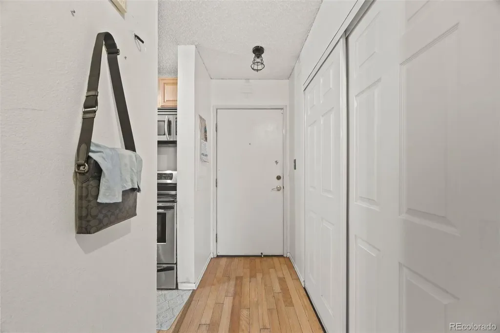 10211 Ura Lane Denver CO 80260
