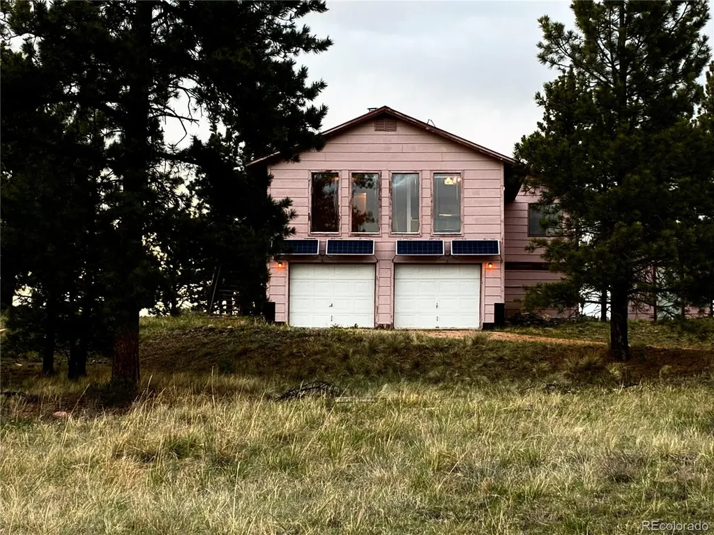 6951 County Road 71 Guffey CO 80820