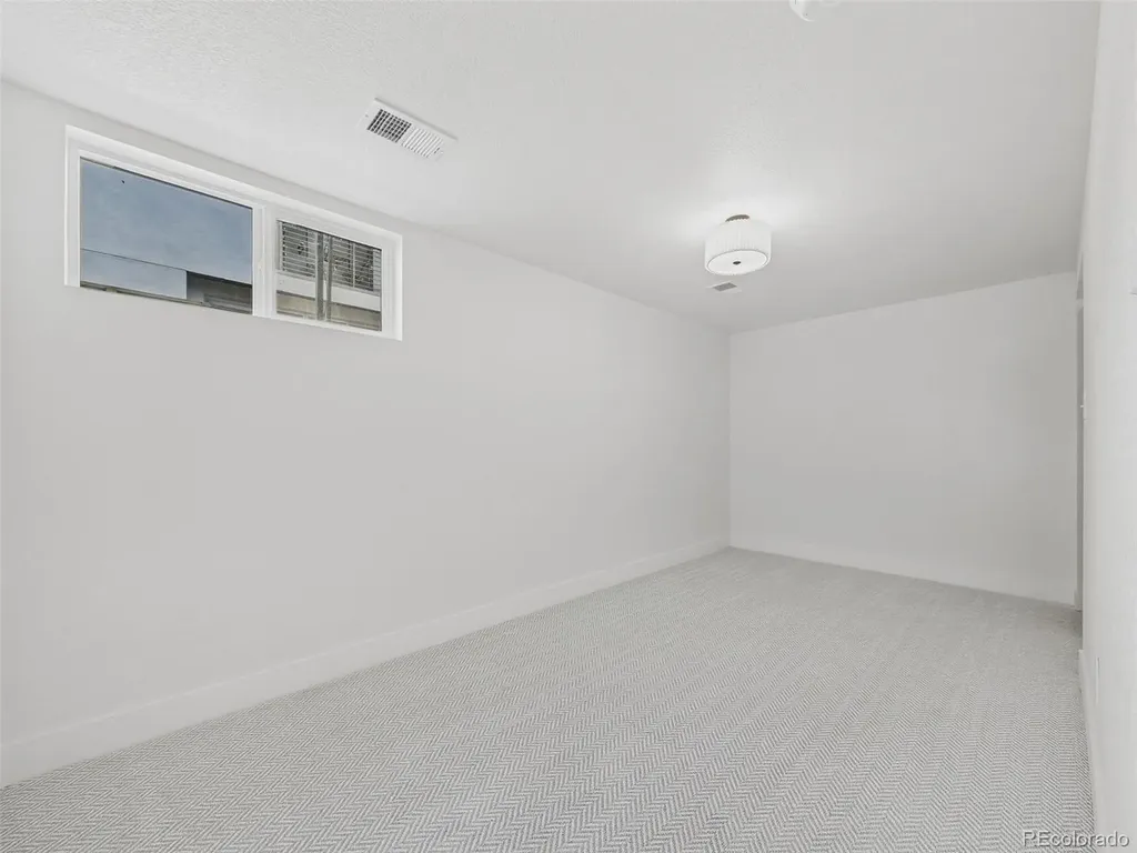 1370 Zenobia Street Denver CO 80204