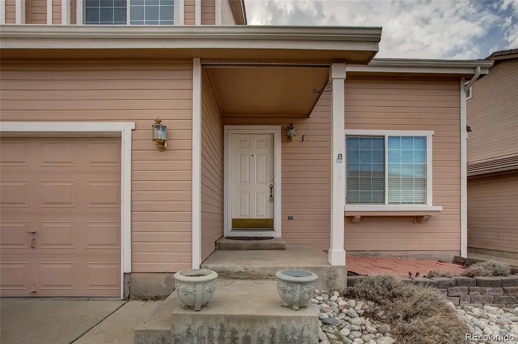 5079 Ashbrook Circle Littleton CO 80130
