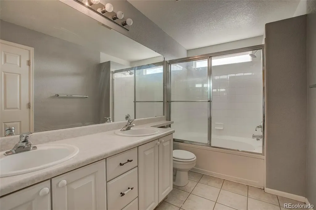 5079 Ashbrook Circle Littleton CO 80130