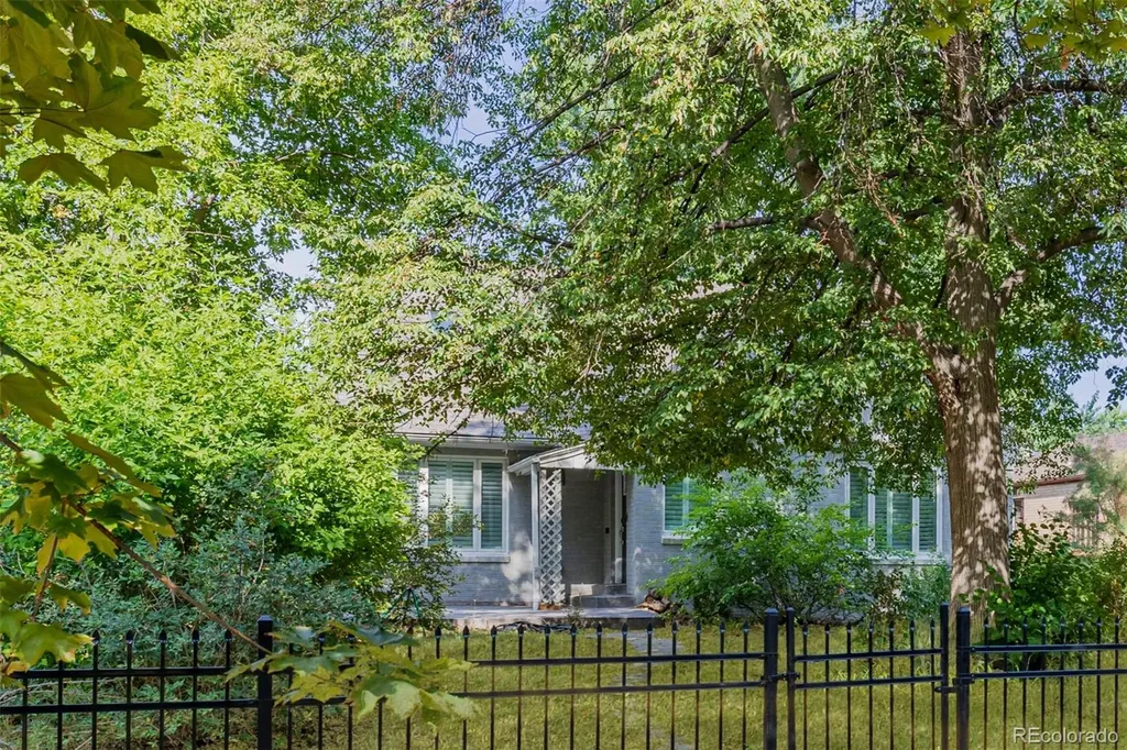 717 N Monaco Street Parkway Denver CO 80220