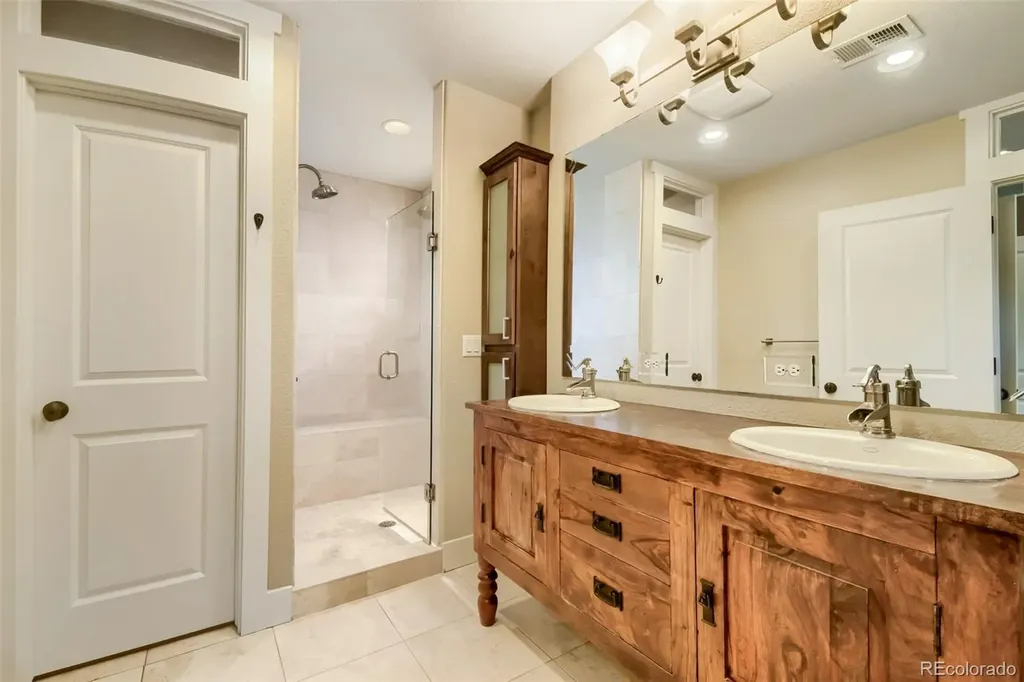 3384 W 33rd Avenue Denver CO 80211