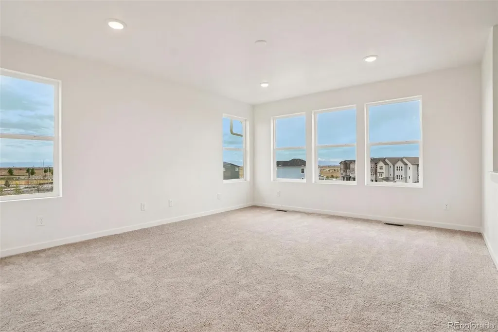 5433 N Eaton Park Way Aurora CO 80019