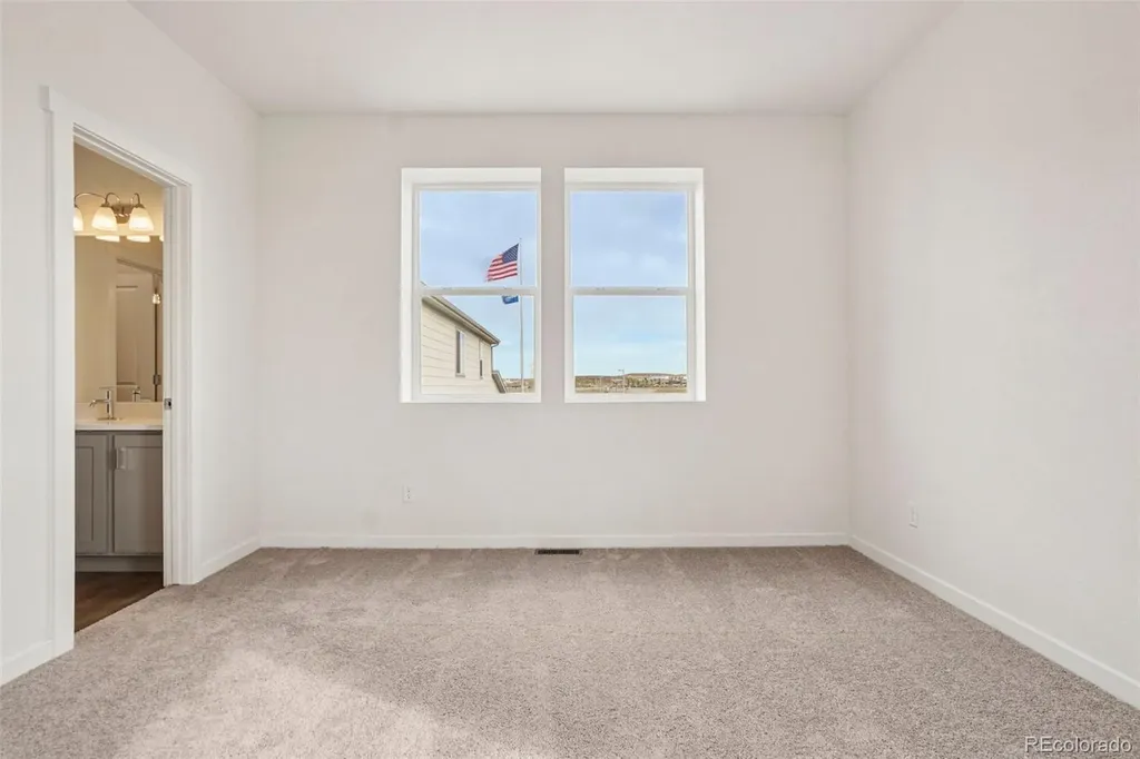 5433 N Eaton Park Way Aurora CO 80019