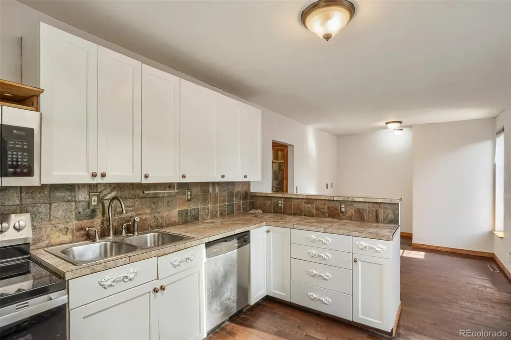 3834 Pecos Street Denver CO 80211