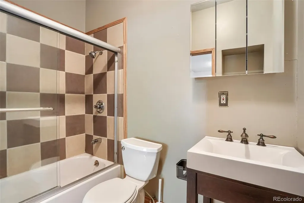 3834 Pecos Street Denver CO 80211