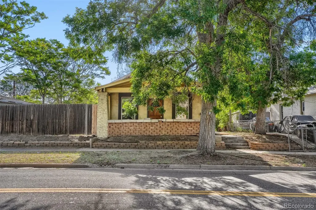 3834 Pecos Street Denver CO 80211