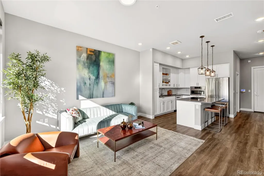 6618 E Lowry Boulevard Denver CO 80230